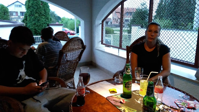 Pizzeria Rebus - Gastronomija i ugostiteljstvo