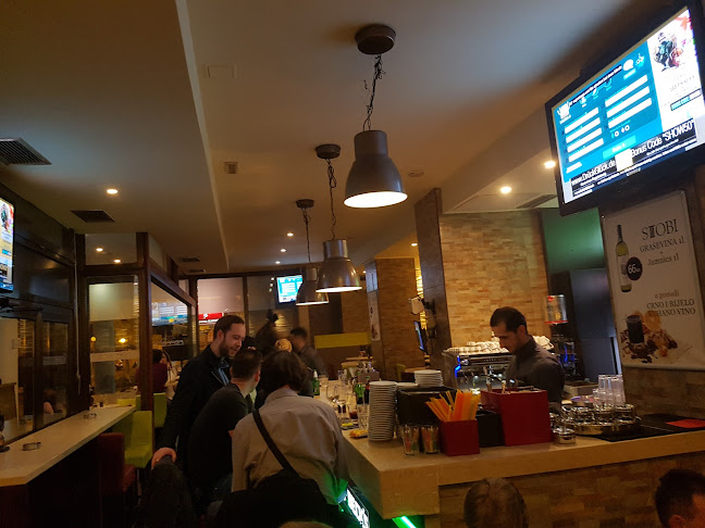 Pepper`s Bar - Gastronomija i ugostiteljstvo