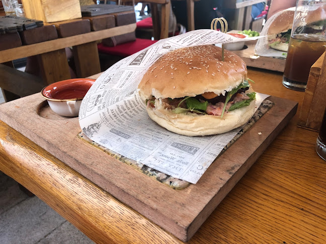 Ive Vlatkovića 2, 53270, Senj