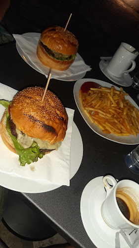 Caffe Bar Castellum - Gastronomija i ugostiteljstvo