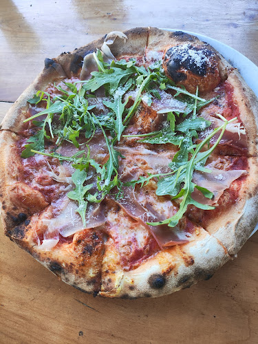 Konoba-pizzeria-sobe Šime & Joso