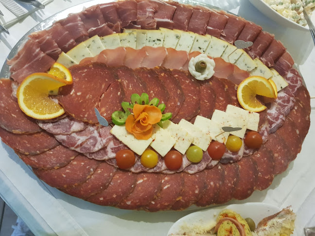 Opinii despre Restoran Sandra în Vrbanja - Gastronomija i ugostiteljstvo