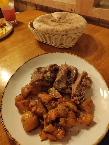 Opinii despre Restaurant-Pizzeria Delfino Lovran în Lovran - Gastronomija i ugostiteljstvo