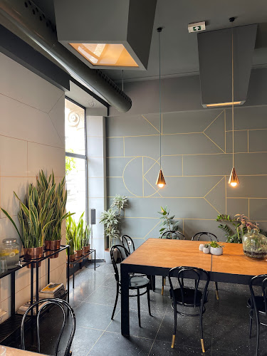 Korica - Gastronomija i ugostiteljstvo