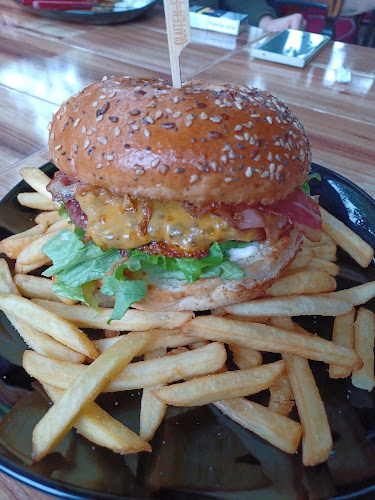 Comentarii opinii despre Meat Carnival