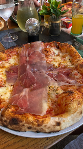 Comentarii opinii despre Pizzeria&Spaghetteria Angolo