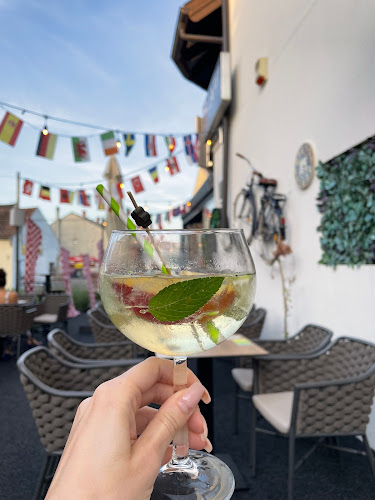 EscoBar caffe&lounge - Gastronomija i ugostiteljstvo