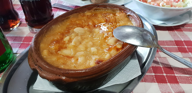 Opinii despre Tvornica Pljeskavica Kosta - Kod Koste în Zagreb - Gastronomija i ugostiteljstvo