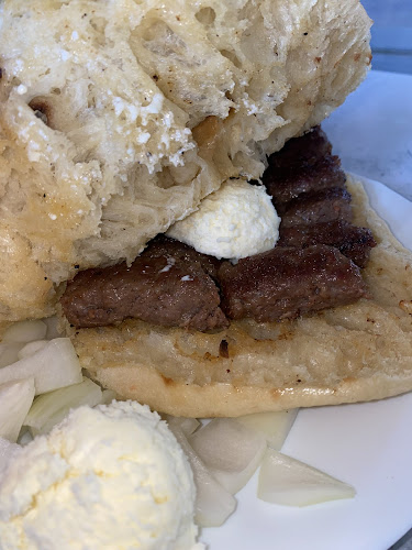 Comentarii opinii despre Pečenjarnica "Autobusni"