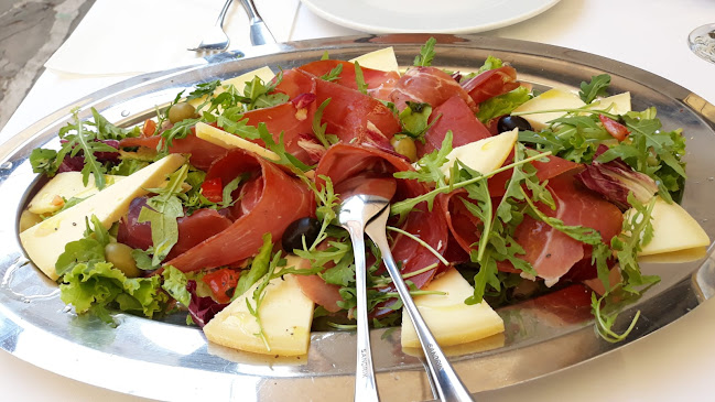 Restoran La Cuxina - Gastronomija i ugostiteljstvo