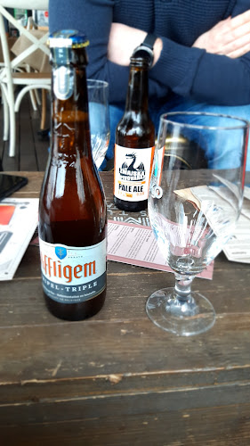 Corto Maltese - Gastronomija i ugostiteljstvo