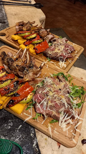 Agroturizam Radešić - Gastronomija i ugostiteljstvo