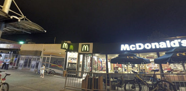 Opinii despre McDonald’s Pothodnik în Zagreb - Gastronomija i ugostiteljstvo
