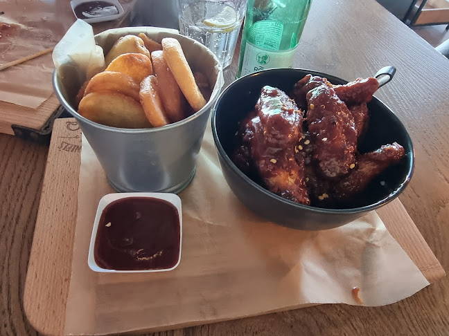 Mr. Jack Bar - Gastronomija i ugostiteljstvo