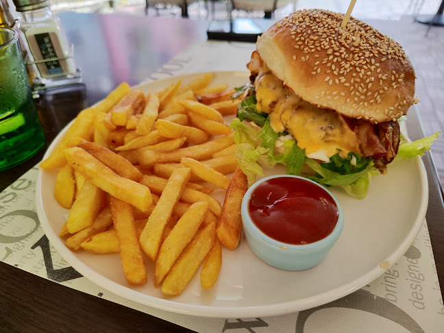 Opinii despre Mag Burger & Bistro în Zagreb - Gastronomija i ugostiteljstvo
