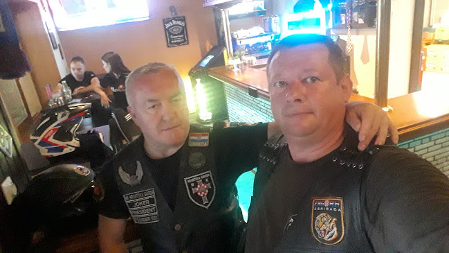 Comentarii opinii despre REA Bar