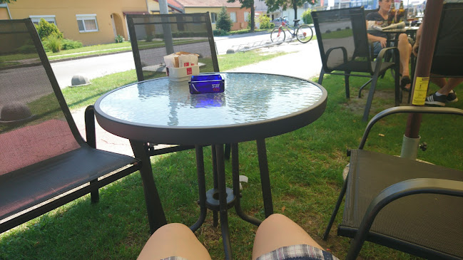 Ul. kralja Petra Svačića 38, 31000, Osijek