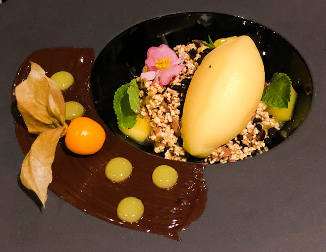 Victoria Restaurant & Lounge Bar