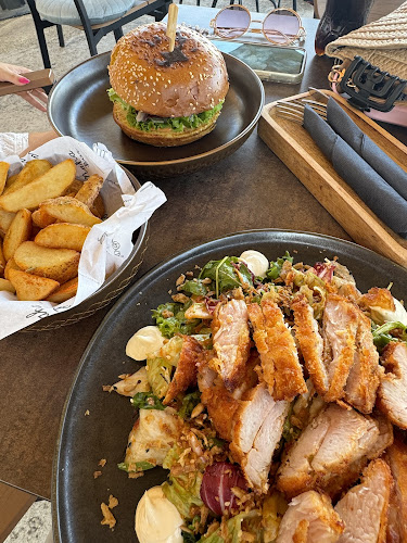 Maha Bar - Gastronomija i ugostiteljstvo