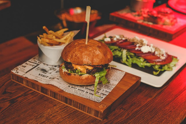 American bar Dollar - Gastronomija i ugostiteljstvo