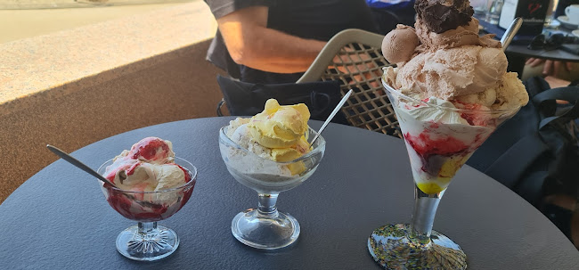 Obala, Ul. Maršala Tita 82, 52221, Rabac