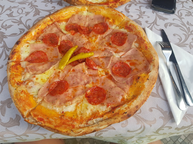 Comentarii opinii despre ZORA DEH PIZZERIA RESTAURANT