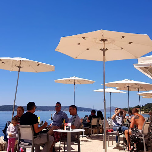 Jadran Beach Bar