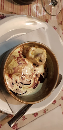 Opinii despre Restoran Stafa's în Buzin - Gastronomija i ugostiteljstvo