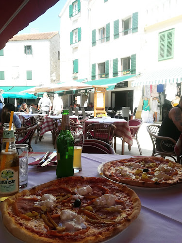 Trg dr. Franje Tuđmana 7, 22211, Vodice