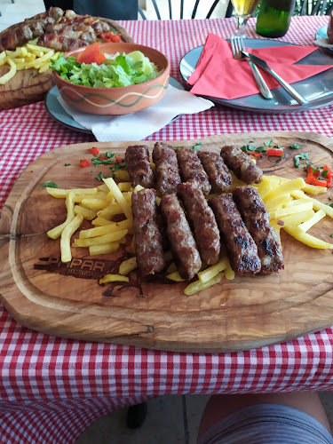 Ul. Vladimira Nazora 1B, 21300, Makarska