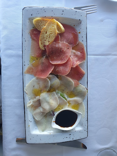 Opinii despre Bistro Yacht club în Opatija - Gastronomija i ugostiteljstvo