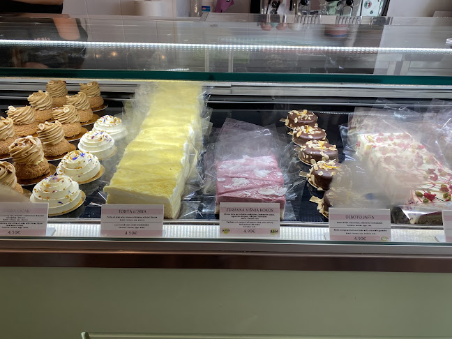 Oš Kolač - Artisan Cakes and Pastries