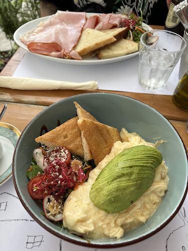 Comentarii opinii despre EGGSPRESS