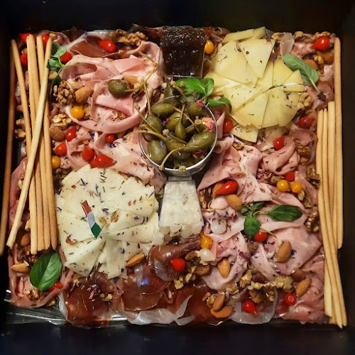 Opinii despre Salumeria Mangia în Zagreb - Gastronomija i ugostiteljstvo