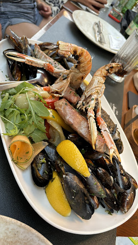 Opinii despre Konoba Favola în Split - Gastronomija i ugostiteljstvo