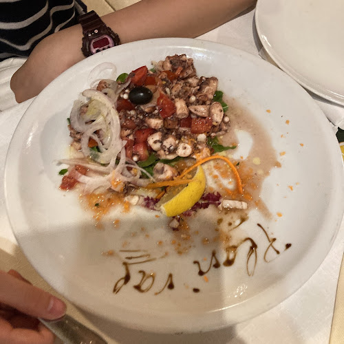 Restaurant Plavi Val - Gastronomija i ugostiteljstvo