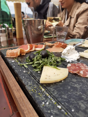 Opinii despre Bistro Bar Montona Gallery în Motovun - Gastronomija i ugostiteljstvo