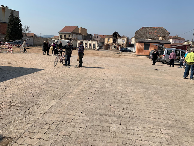 Comentarii opinii despre Privremena gradska Tržnica (ŠATOR)