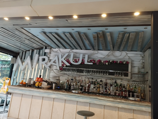 Ul. kralja Zvonimira 3a, 21300, Makarska