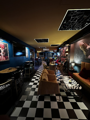 Opinii despre Caffe Bar Škafić în Knin - Gastronomija i ugostiteljstvo