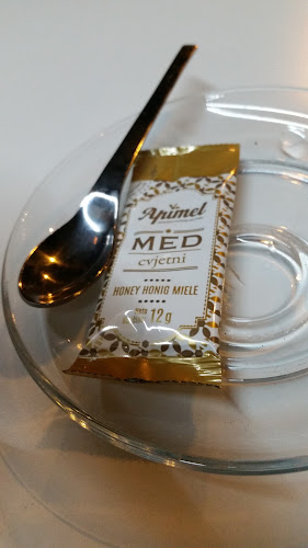 Comentarii opinii despre Oro Nero Caffe terrace