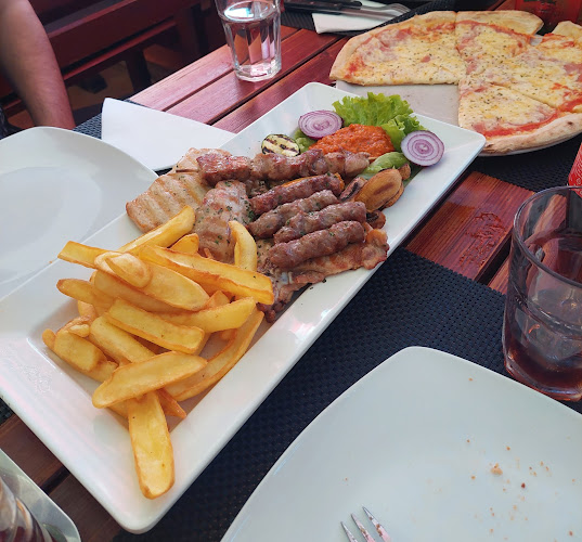 Hercegovačka ul. 1, 21311, Stobreč