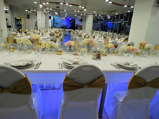 Opinii despre Restoran Nautic Marina Kaštela în Kaštel Gomilica - Gastronomija i ugostiteljstvo