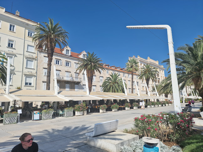 Obala Hrvatskog narodnog preporoda 5, 21000, Split