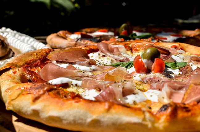 Comentarii opinii despre Studio Food