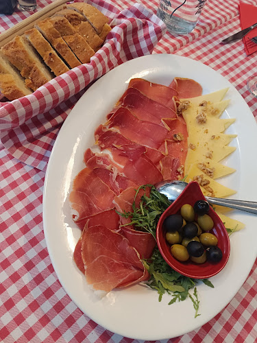 Opinii despre Restoran Padre în Zagreb - Gastronomija i ugostiteljstvo