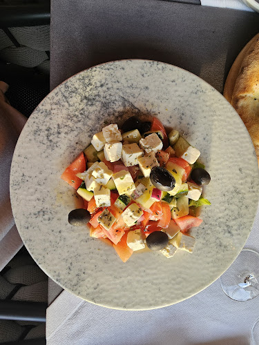 Opinii despre Restaurant Mali Raj în Okrug Gornji - Gastronomija i ugostiteljstvo