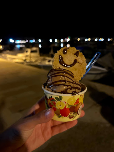 Trg Pijaca 2, 22212, Tribunj