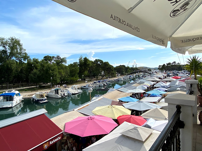 Caffe Bar Ćakula - Gastronomija i ugostiteljstvo