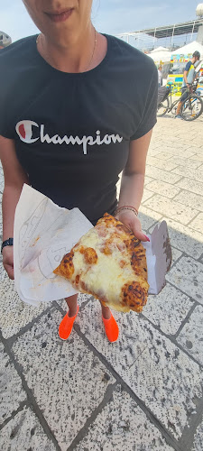 Obala kneza Branimira 10A, 23000, Zadar